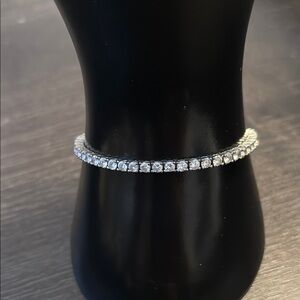 Timeless Silver Tennis Bracelet with Sparkling Stones